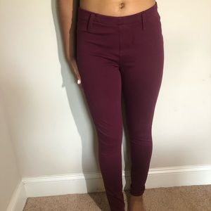 BURGUNDY SKINNY LEG BOTTOMS